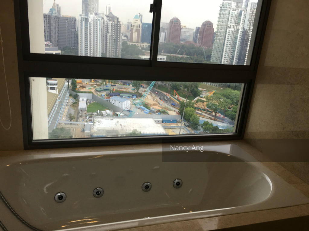 Latitude (D10), Condominium #128028822